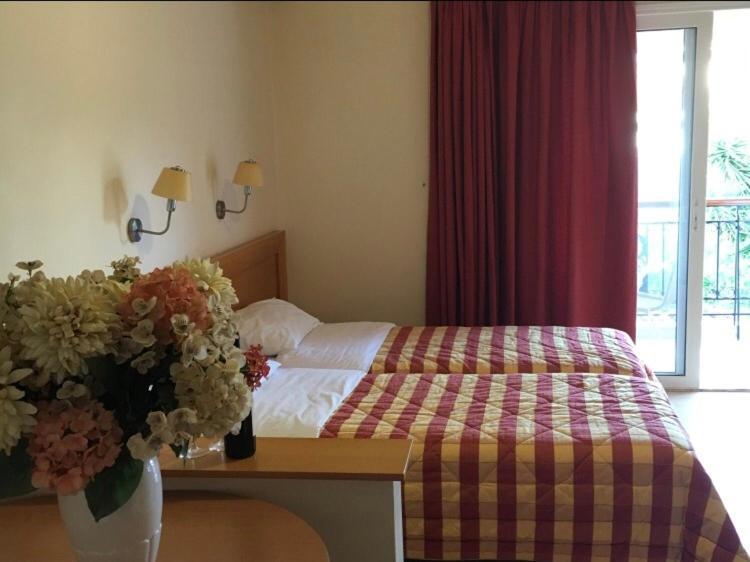 Philoxenia Pension Hermione Extérieur photo